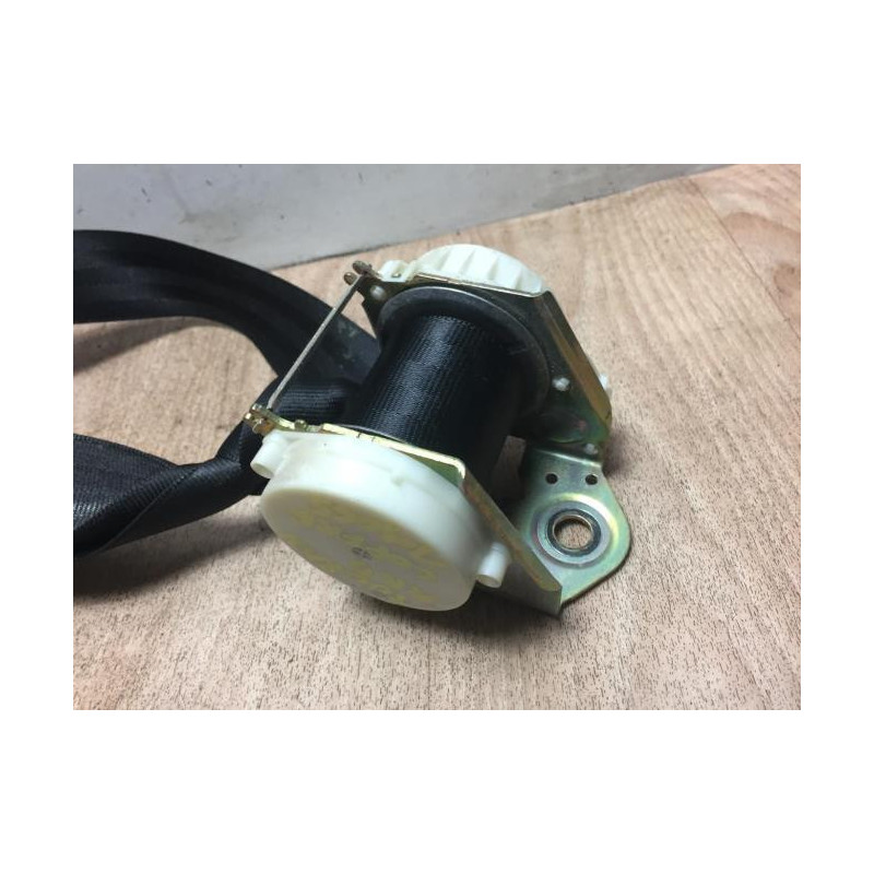 Ceinture arriere droite troisieme ligne VOLKSWAGEN TOURAN 1 PHASE 1 d’occasion