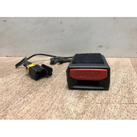 Attache ceinture arriere droit CITROEN C4 GRAND PICASSO 2 PHASE 1 d’occasion