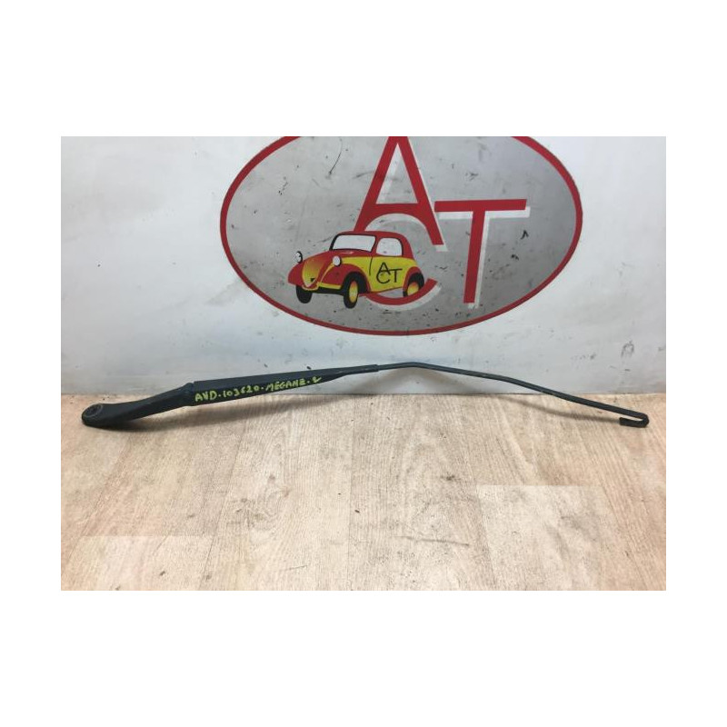 Bras essuie glace avant droit RENAULT MEGANE 2 PHASE 1 CABRIOLET d’occasion