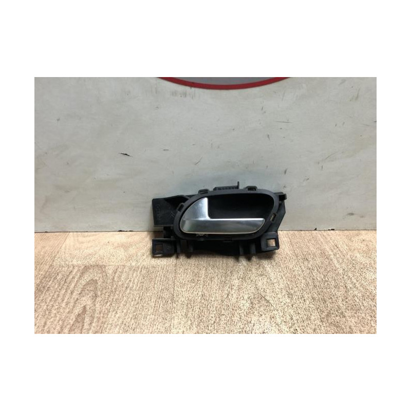 Poignee interieur avant gauche CITROEN C4 GRAND PICASSO 2 PHASE 1 d’occasion