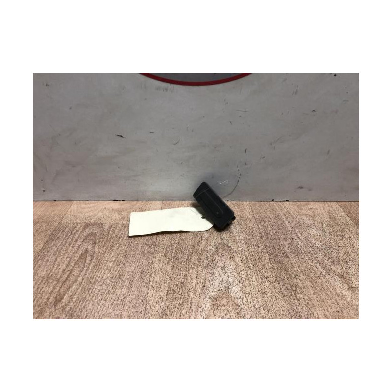 Bouton de coffre CITROEN C4 GRAND PICASSO 2 PHASE 1 d’occasion