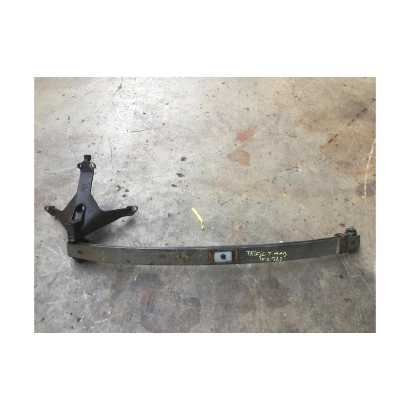Lame de ressort arriere droit RENAULT TRAFIC 1 PHASE 3 d’occasion