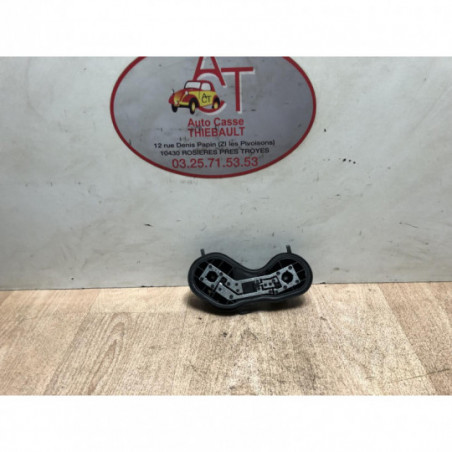 Platine feu arriere gauche RENAULT MEGANE 2 PHASE 1 d’occasion