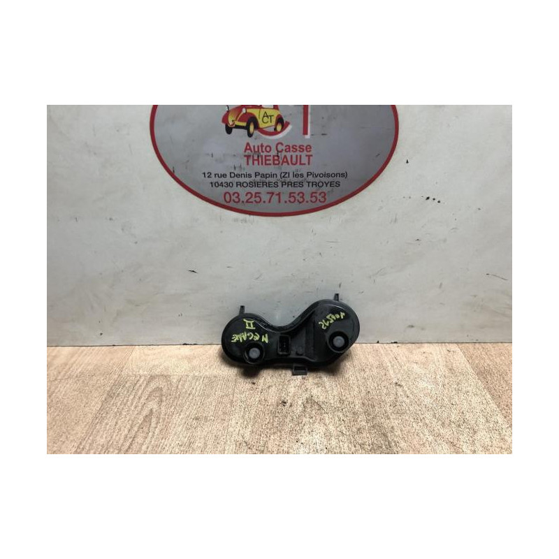 Platine feu arriere gauche RENAULT MEGANE 2 PHASE 1 d’occasion
