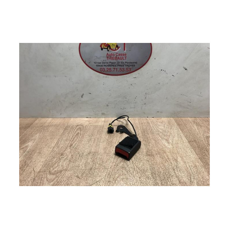 Attache ceinture arriere droit CITROEN C4 GRAND PICASSO 1 d’occasion