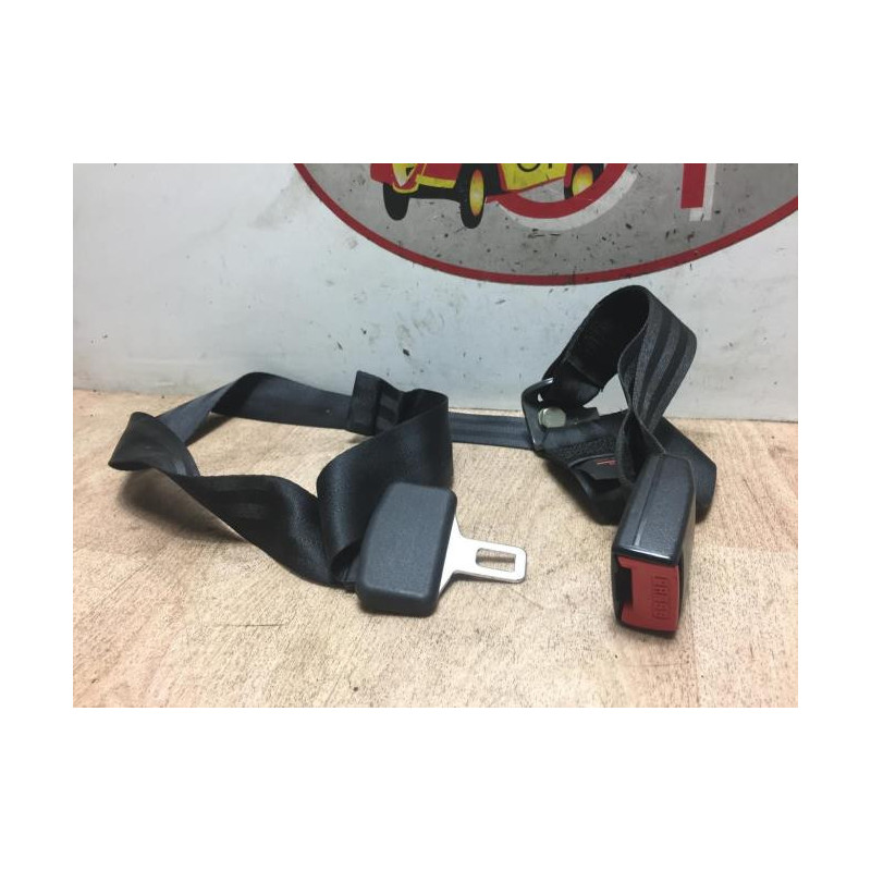 Attache ceinture arriere droit CITROEN XSARA PHASE 1 d’occasion
