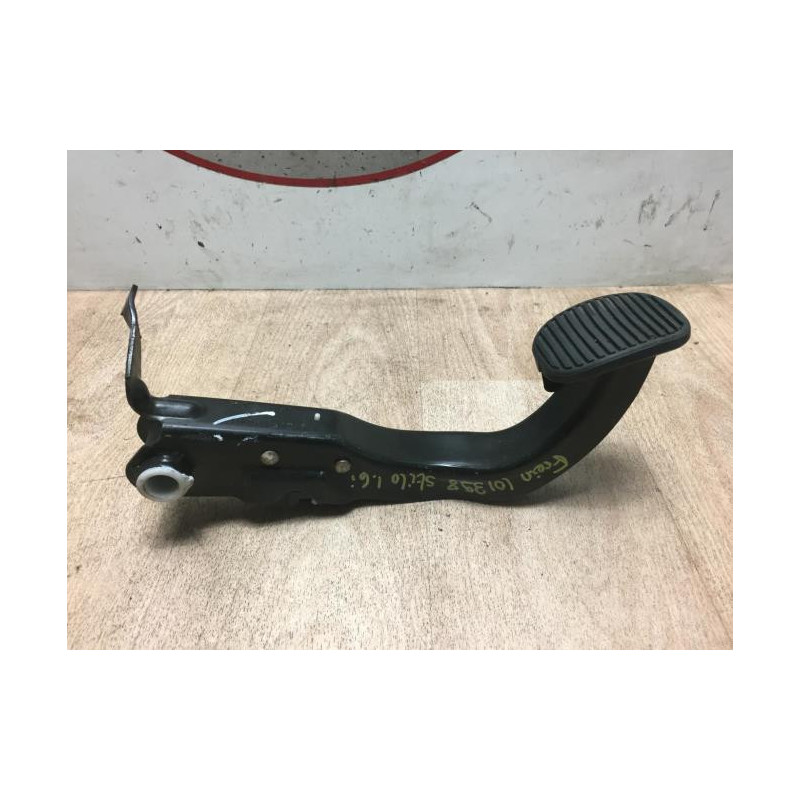 Pedalier de frein FIAT STILO d’occasion