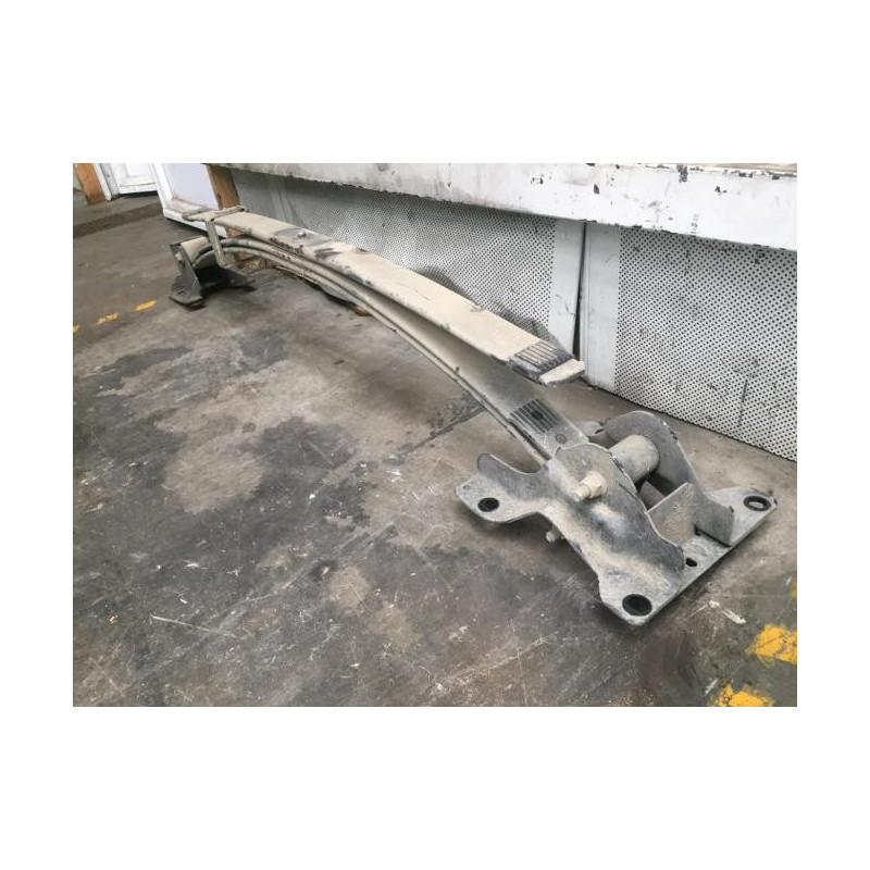 Lame de ressort arriere droit RENAULT MASTER 3 PHASE 3 d’occasion