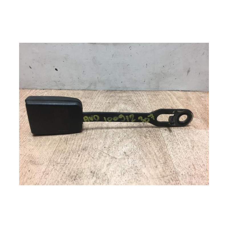 Attache ceinture avant droit PEUGEOT 307 PHASE 1 d’occasion