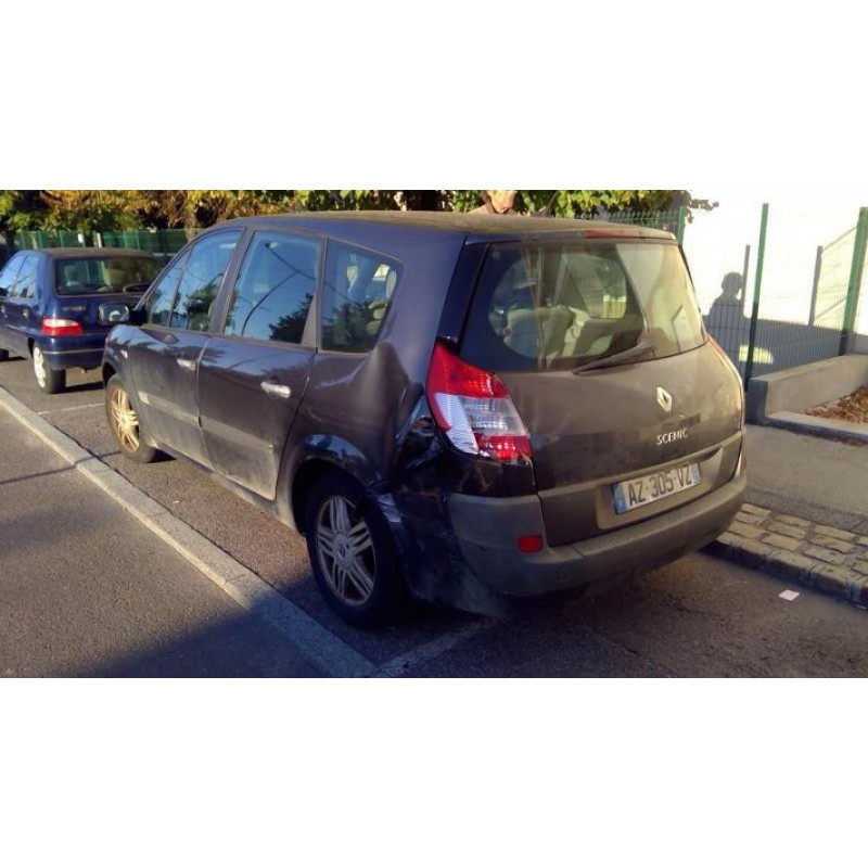 Pare choc avant RENAULT GRAND SCENIC 2 PHASE 1 d’occasion