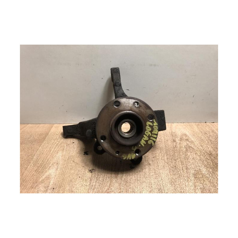 Fusee avant gauche DACIA LOGAN 1 PHASE 1 d’occasion