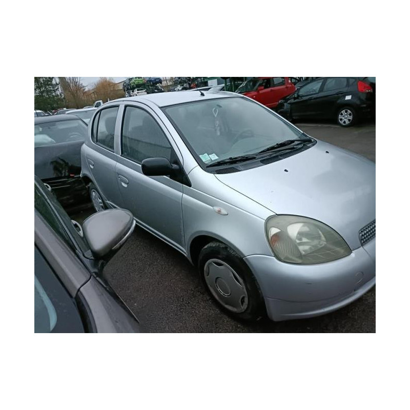 Baie de pare brise TOYOTA YARIS 1 PHASE 1 d’occasion