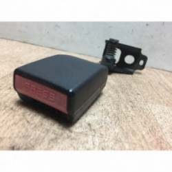 Attache ceinture arriere droit PEUGEOT 307 PHASE 2 CABRIOLET d’occasion