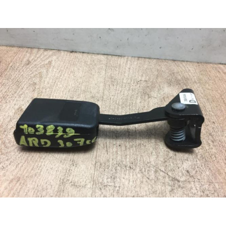 Attache ceinture arriere droit PEUGEOT 307 PHASE 2 CABRIOLET d’occasion