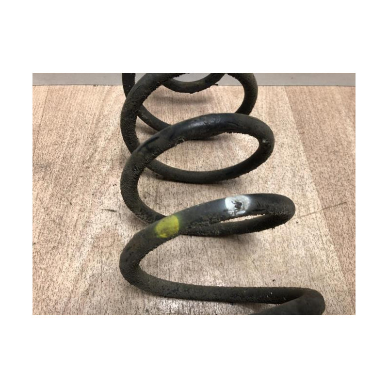 Ressort de suspension arriere droit FIAT STILO d’occasion