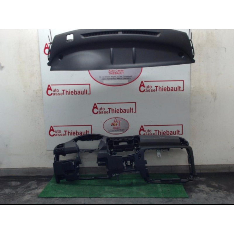 Tableau de bord NISSAN MICRA III d’occasion