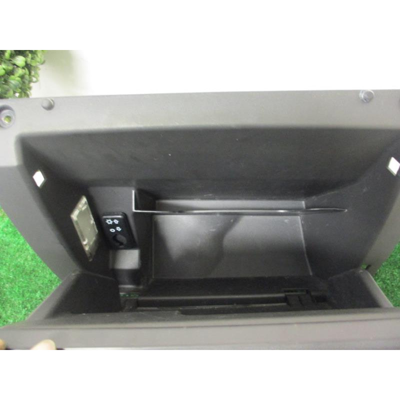Boite a gants OPEL MERIVA (A) PHASE 1 d’occasion