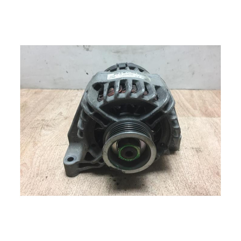 Alternateur FIAT PUNTO 2 PHASE 1 d’occasion