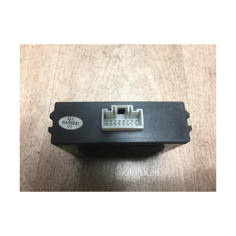 Boitier d'aide au stationnement AIXAM S8 d’occasion