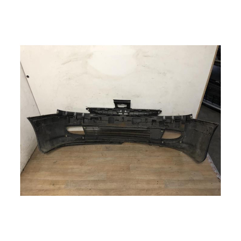 Pare choc avant PEUGEOT 607 PHASE 1 d’occasion