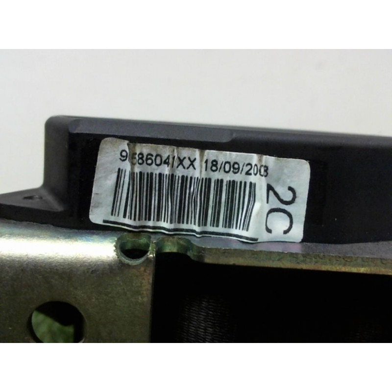 Ceinture arriere centrale PEUGEOT 308 SW PHASE 1 d’occasion