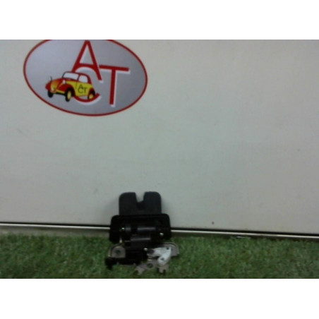 Serrure de coffre AUDI A6 (C7) AVANT d’occasion