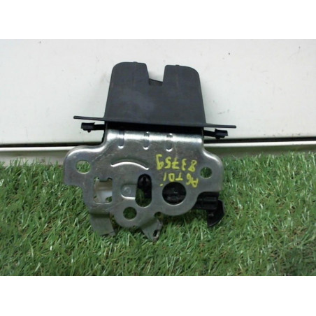 Serrure de coffre AUDI A6 (C7) AVANT d’occasion