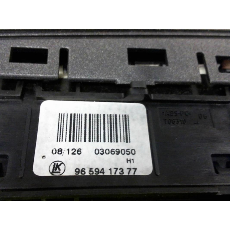 Bouton de warning PEUGEOT 308 SW PHASE 1 d’occasion