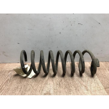 Ressort de suspension arriere droit DACIA LOGAN 1 PHASE 1 d’occasion