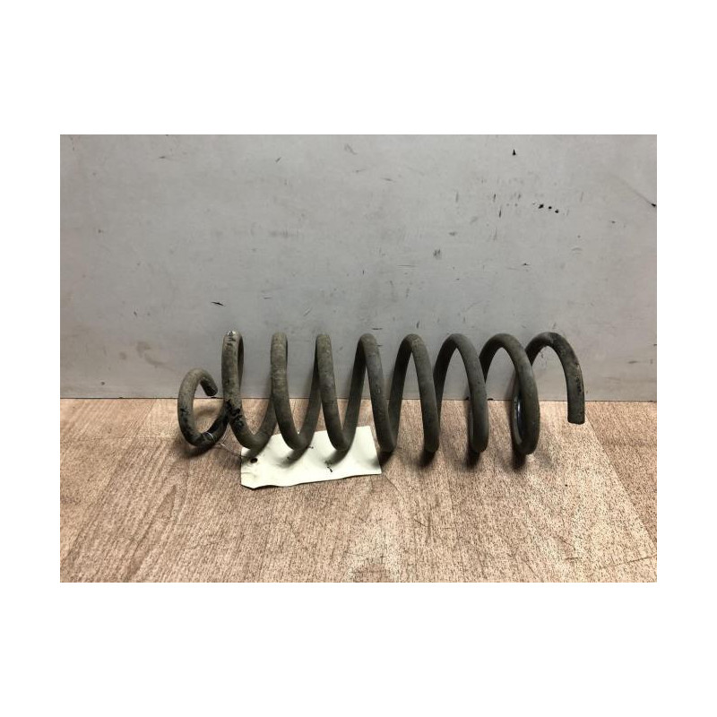 Ressort de suspension arriere gauche DACIA LOGAN 1 PHASE 1 d’occasion