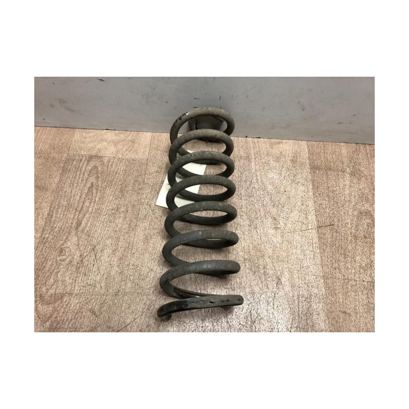 Ressort de suspension arriere gauche DACIA LOGAN 1 PHASE 1 d’occasion