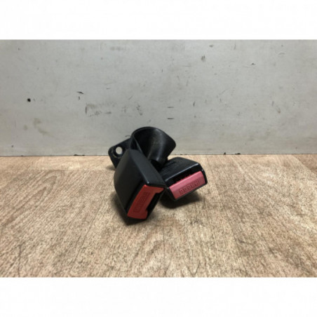 Attache ceinture arriere droit PEUGEOT 607 PHASE 1 d’occasion
