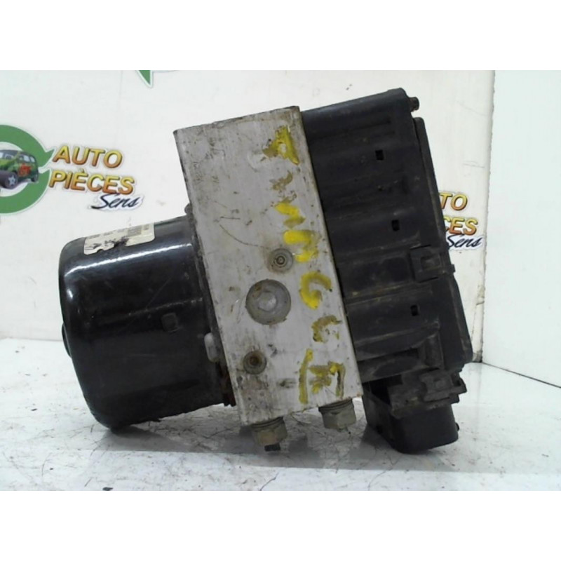 Bloc ABS (freins anti-blocage) RENAULT TWINGO 2 PHASE 1 d’occasion