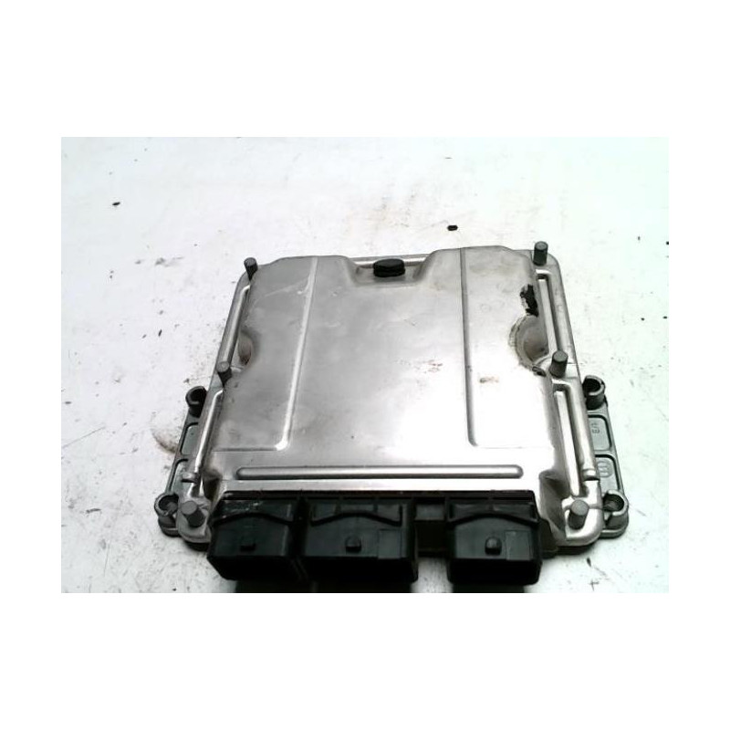 Calculateur moteur PEUGEOT 607 PHASE 1 d’occasion