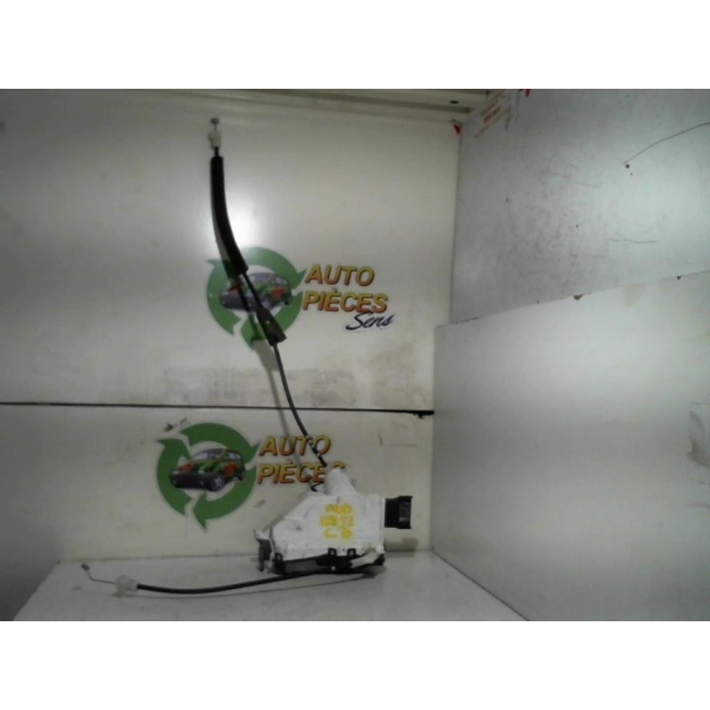 Serrure avant droit CITROEN C3 2 PHASE 1 d’occasion