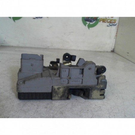 Serrure avant gauche PEUGEOT 406 PHASE 1 d’occasion