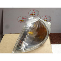 Optique avant secondaire gauche (feux)(clignotant) RENAULT  d’occasion