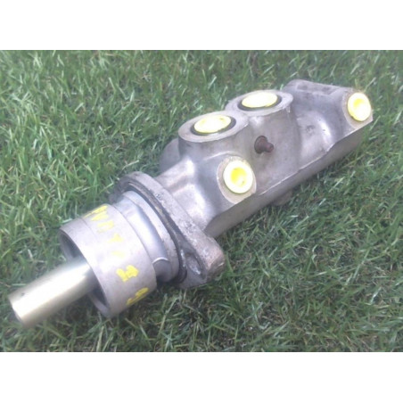 Maitre cylindre (freinage) FIAT PUNTO II PHASE 1 d’occasion