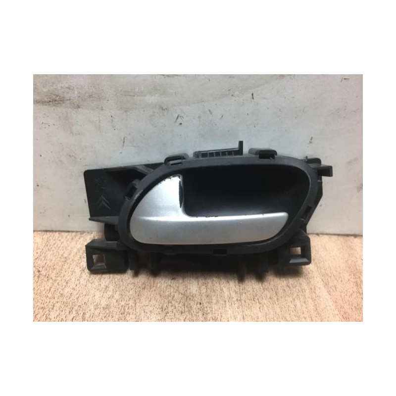 Poignee interieur avant gauche PEUGEOT PARTNER 2 PHASE 1 d’occasion