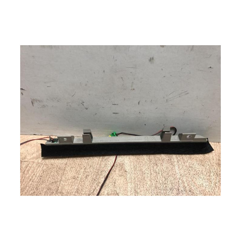 Feu arriere stop central PEUGEOT 607 PHASE 1 d’occasion