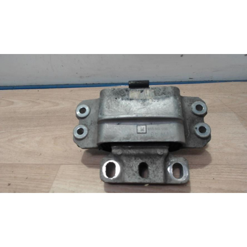 Support moteur VOLKSWAGEN GOLF 5 d’occasion