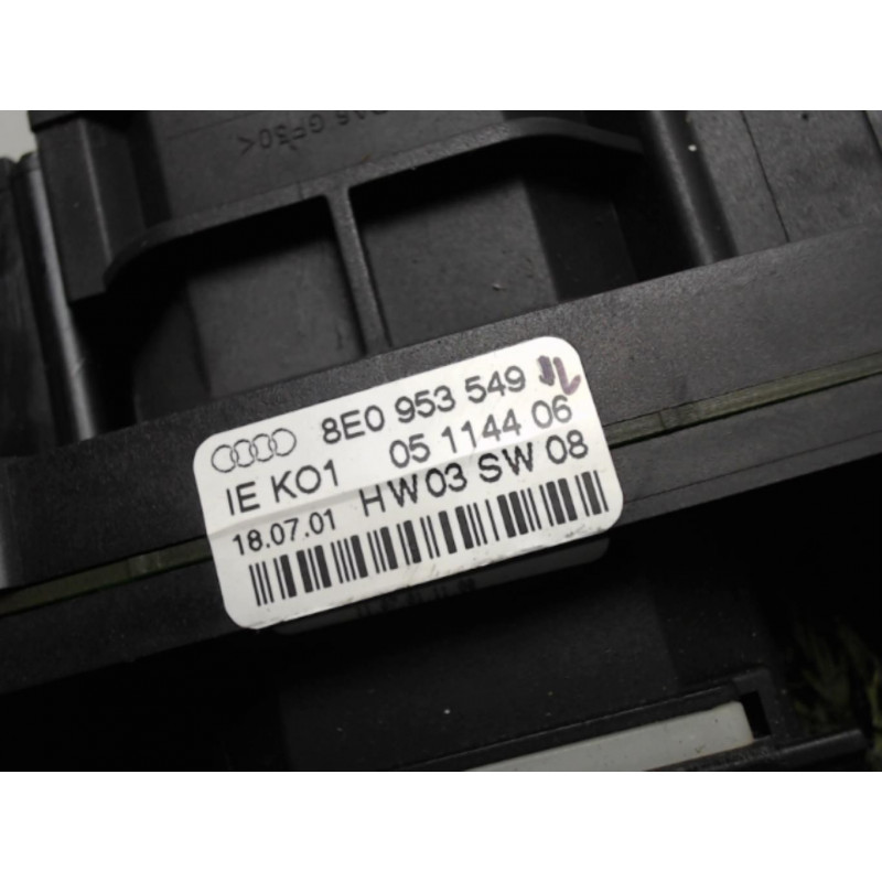 Commodo AUDI A4 2 PHASE 1 d’occasion
