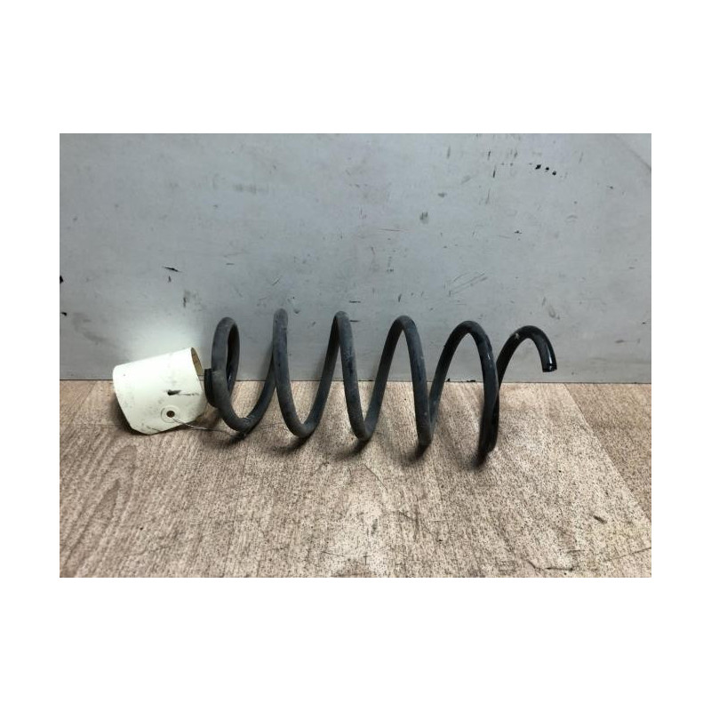Ressort de suspension arriere droit SMART FORTWO 1 PHASE 2 COUPE d’occasion