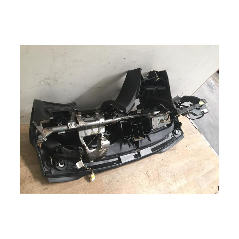 Tableau de bord PEUGEOT 607 PHASE 1 d’occasion