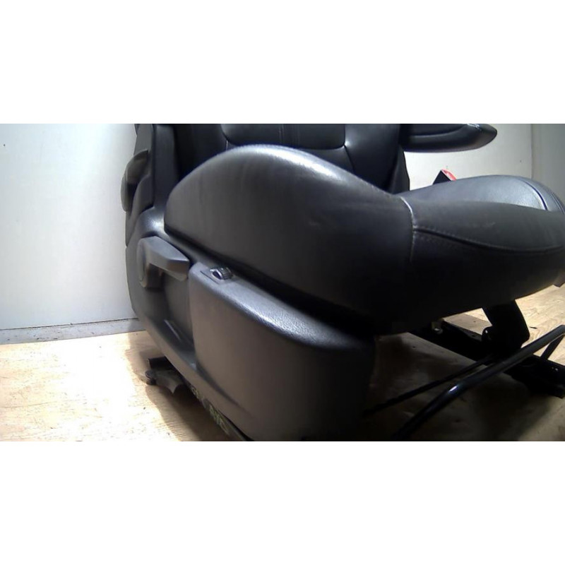 Siege avant droit PEUGEOT 5008 1 PHASE 1 d’occasion