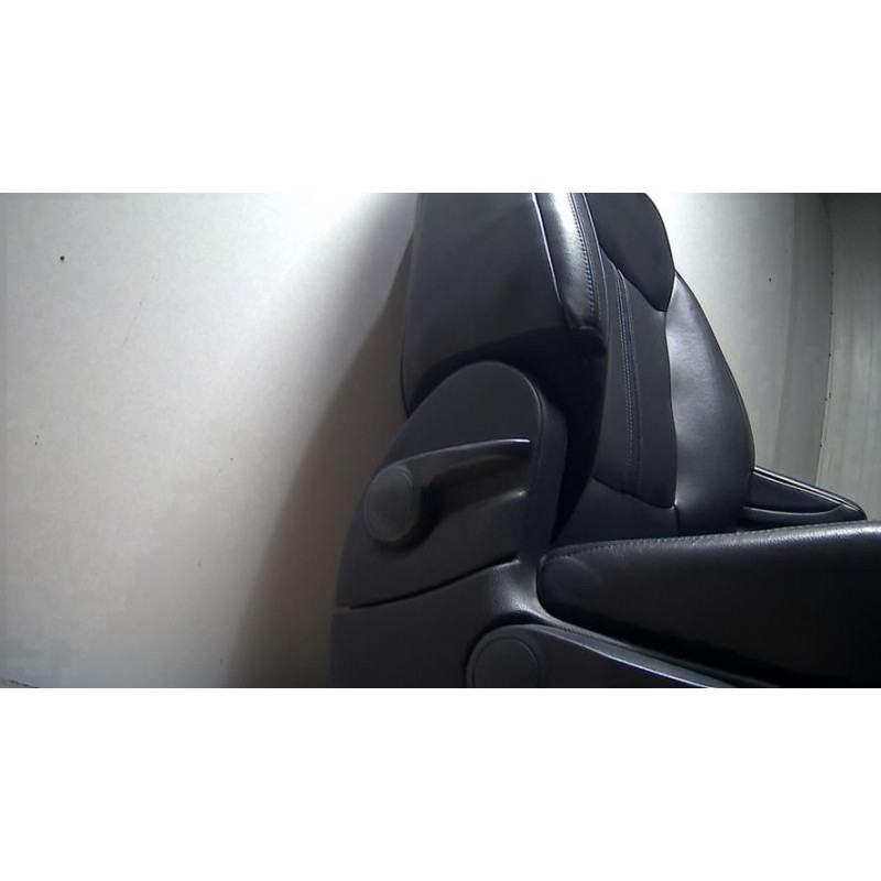 Siege avant droit PEUGEOT 5008 1 PHASE 1 d’occasion