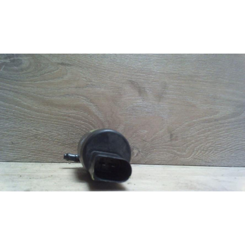 Pompe lave glace avant BMW SERIE 1 E87 PHASE 2 d’occasion