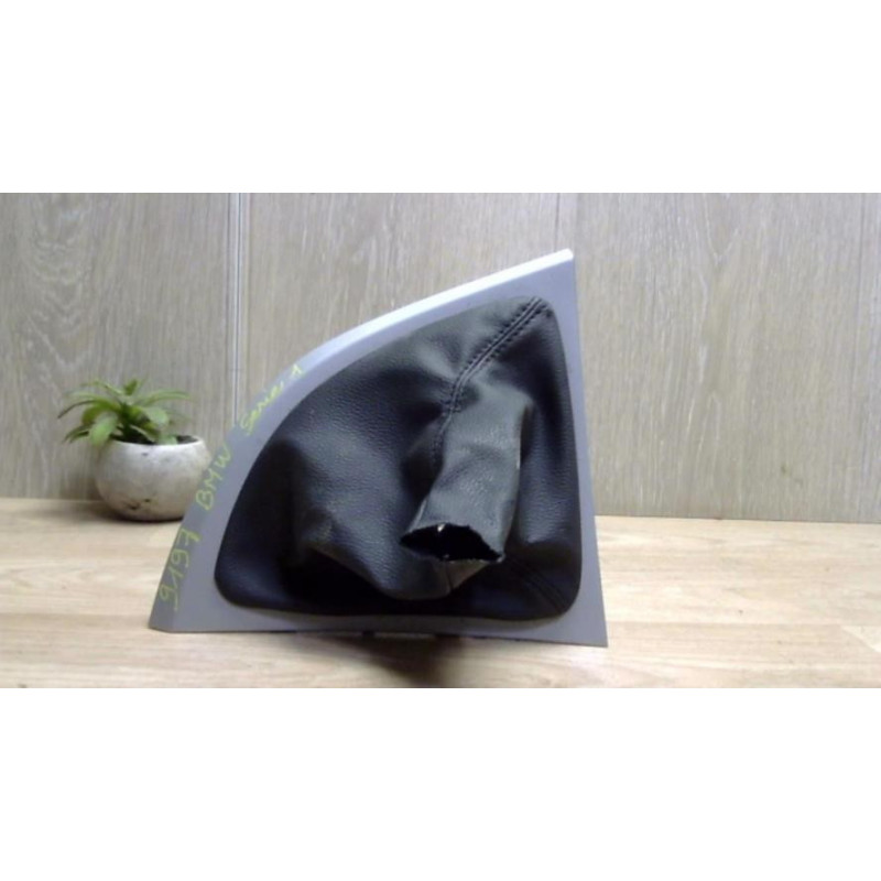 Soufflet de levier de vitesse BMW SERIE 1 E87 PHASE 2 d’occasion