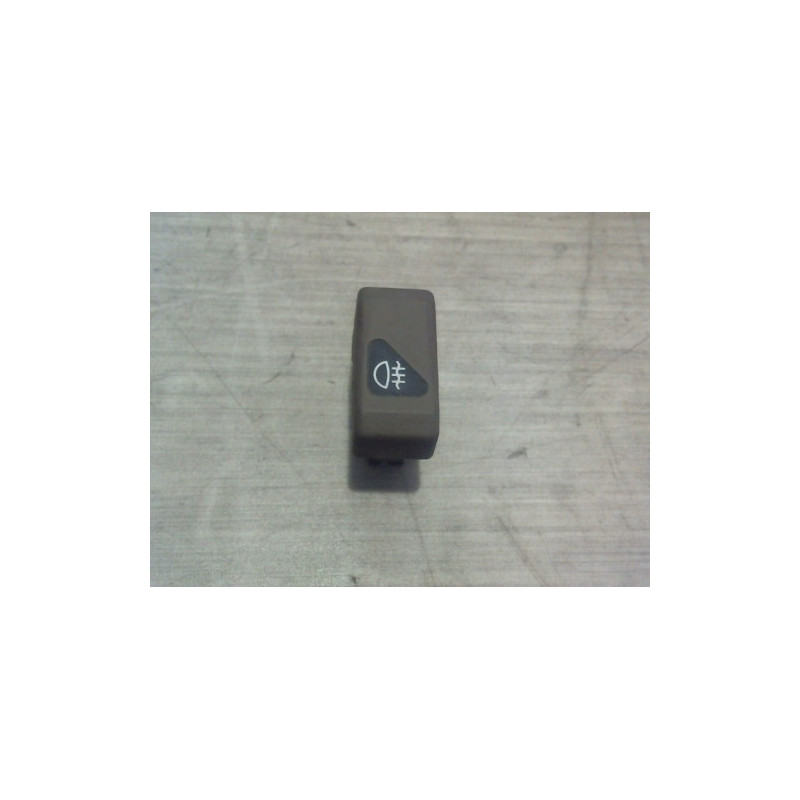 Bouton/Interrupteur RENAULT CLIO 1 PHASE 1 d’occasion