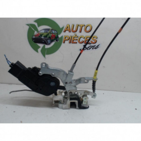 Serrure avant droit DAIHATSU TREVIS d’occasion